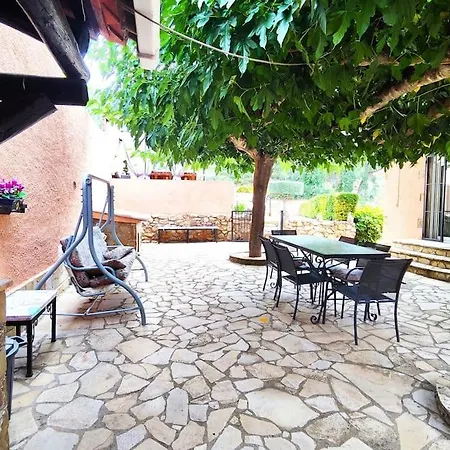 Holiday home Preciosa Con Piscina
