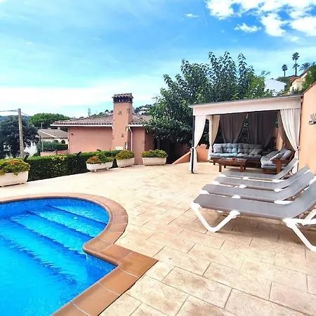 Preciosa Con Piscina